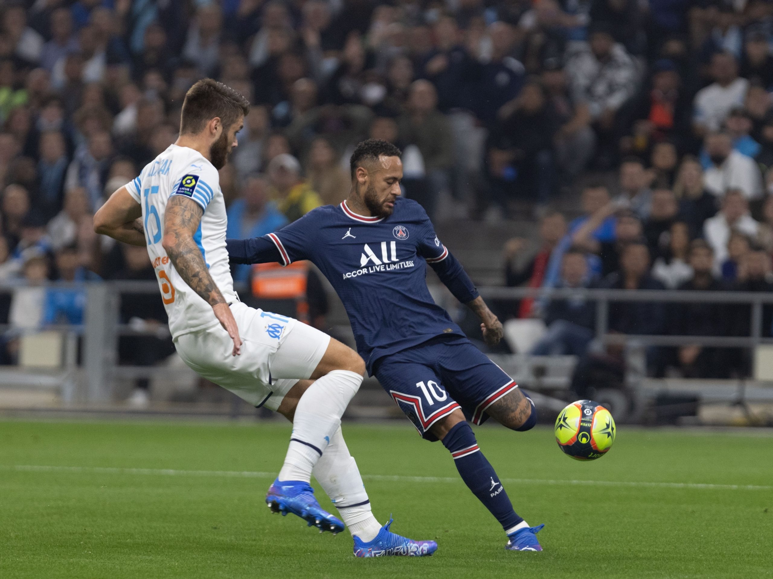PSG vs Marseille (01:45 – 17/10) | Xem lại trận đấu