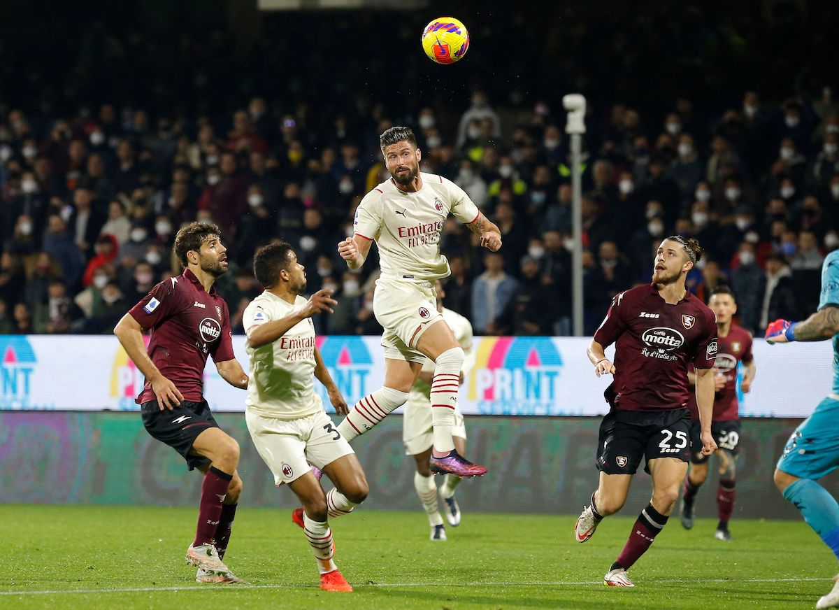 Salernitana vs AC Milan (18:30 – 04/01) | Xem lại trận đấu