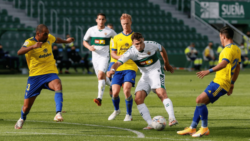 Cadiz vs Elche (03:00 – 17/01) | Xem lại trận đấu
