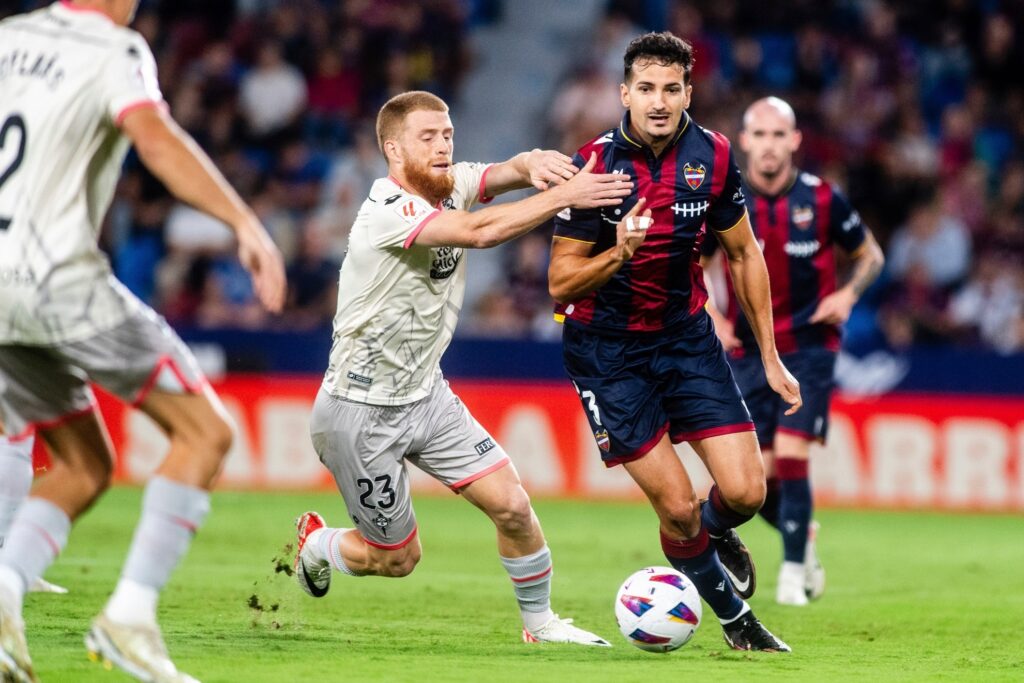 nhan-dinh-soi-keo-levante-vs-racing-ferrol-luc-02h30-ngay-4-2-2025-1