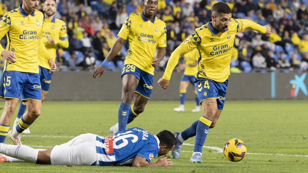 nhan-dinh-soi-keo-espanyol-vs-las-palmas-luc-23h30-ngay-24-5-2025-1
