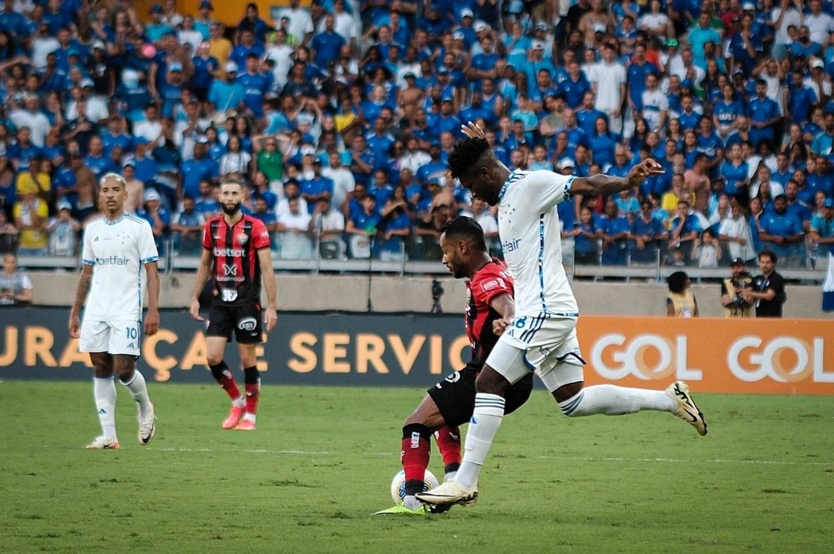 nhan-dinh-soi-keo-vitoria-vs-cruzeiro-luc-05h00-ngay-13-6-2025-1