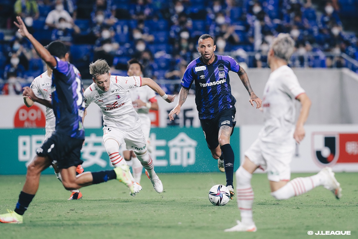 nhan-dinh-soi-keo-cerezo-osaka-vs-gamba-osaka-luc-17h00-ngay-5-7-2025-1