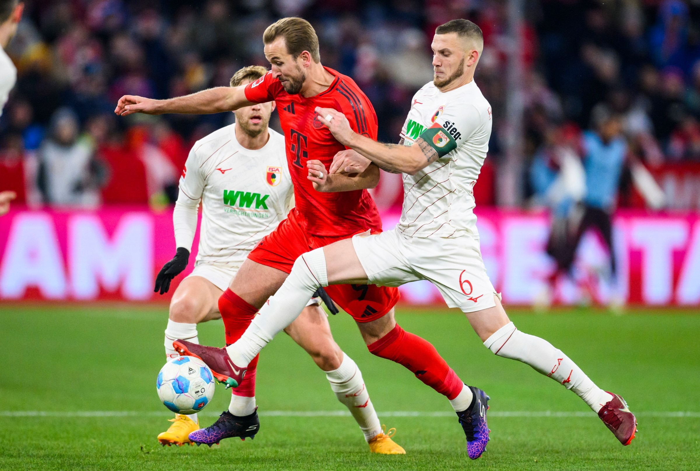 nhan-dinh-soi-keo-augsburg-vs-bayern-luc-23h30-ngay-30-8-2025-1