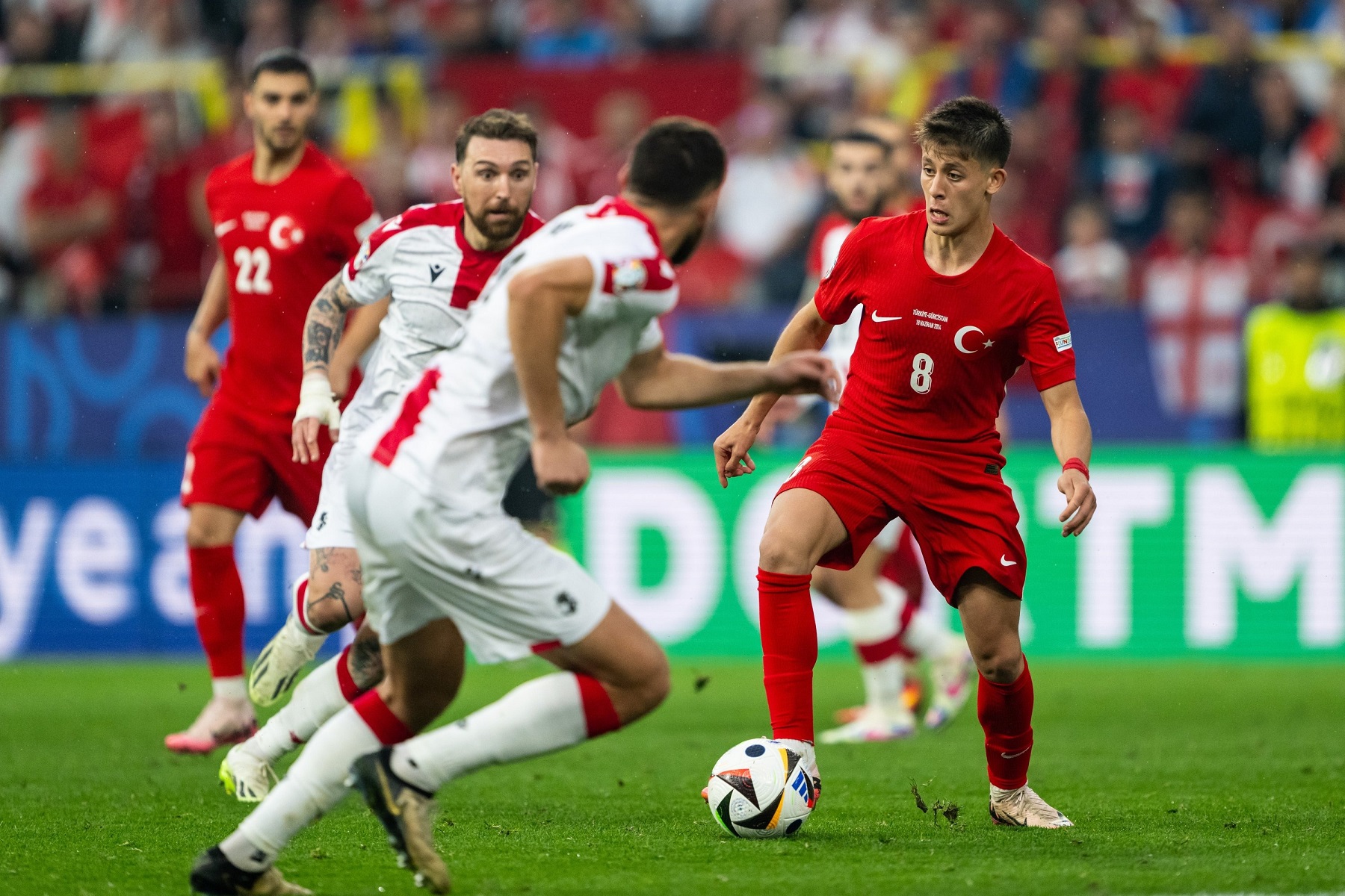 nhan-dinh-soi-keo-tho-nhi-ky-vs-georgia-01h45-ngay-15-10-2025-1