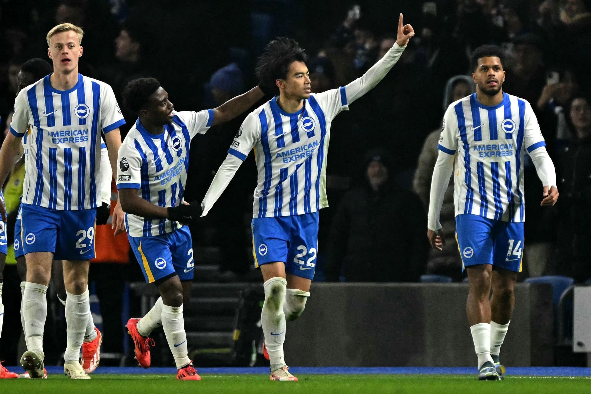 nhan-dinh-soi-keo-brighton-vs-sunderland-luc-20h00-ngay-20-12-2025-1