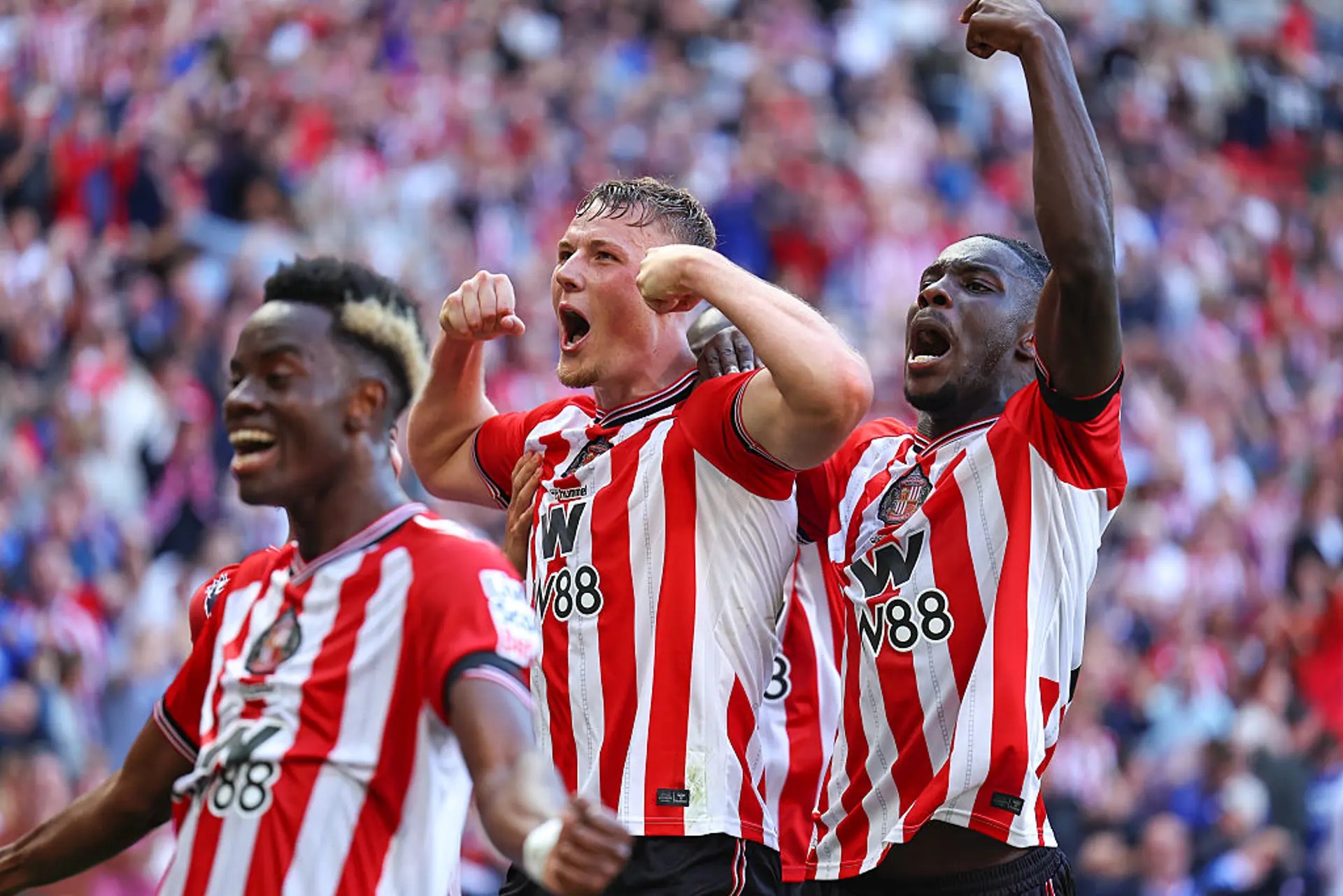 nhan-dinh-soi-keo-west-ham-vs-sunderland-luc-19h30-ngay-24-1-2026-1