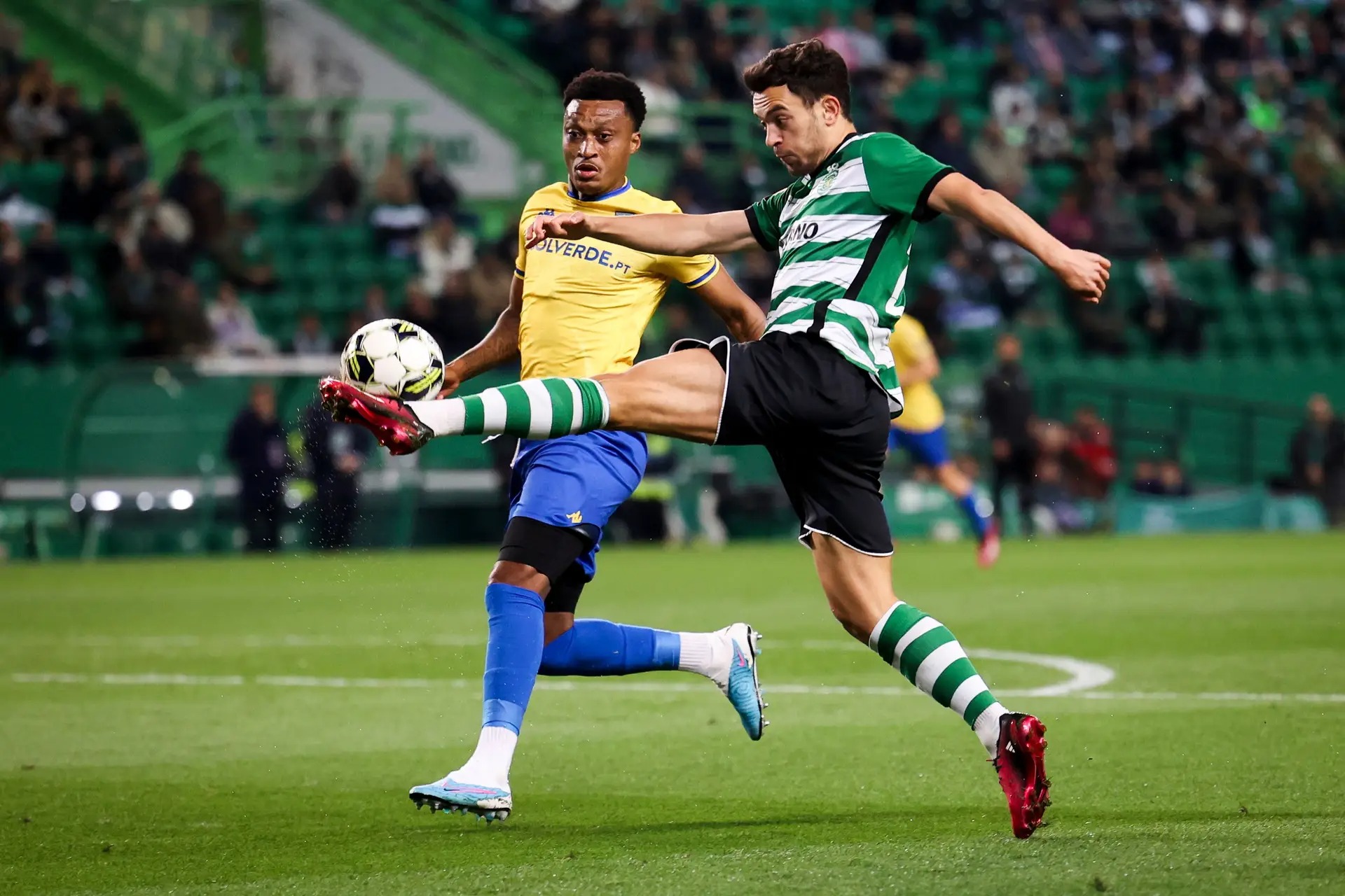 nhan-dinh-soi-keo-sporting-lisbon-vs-estoril-luc-03h45-ngay-28-2-2026-1